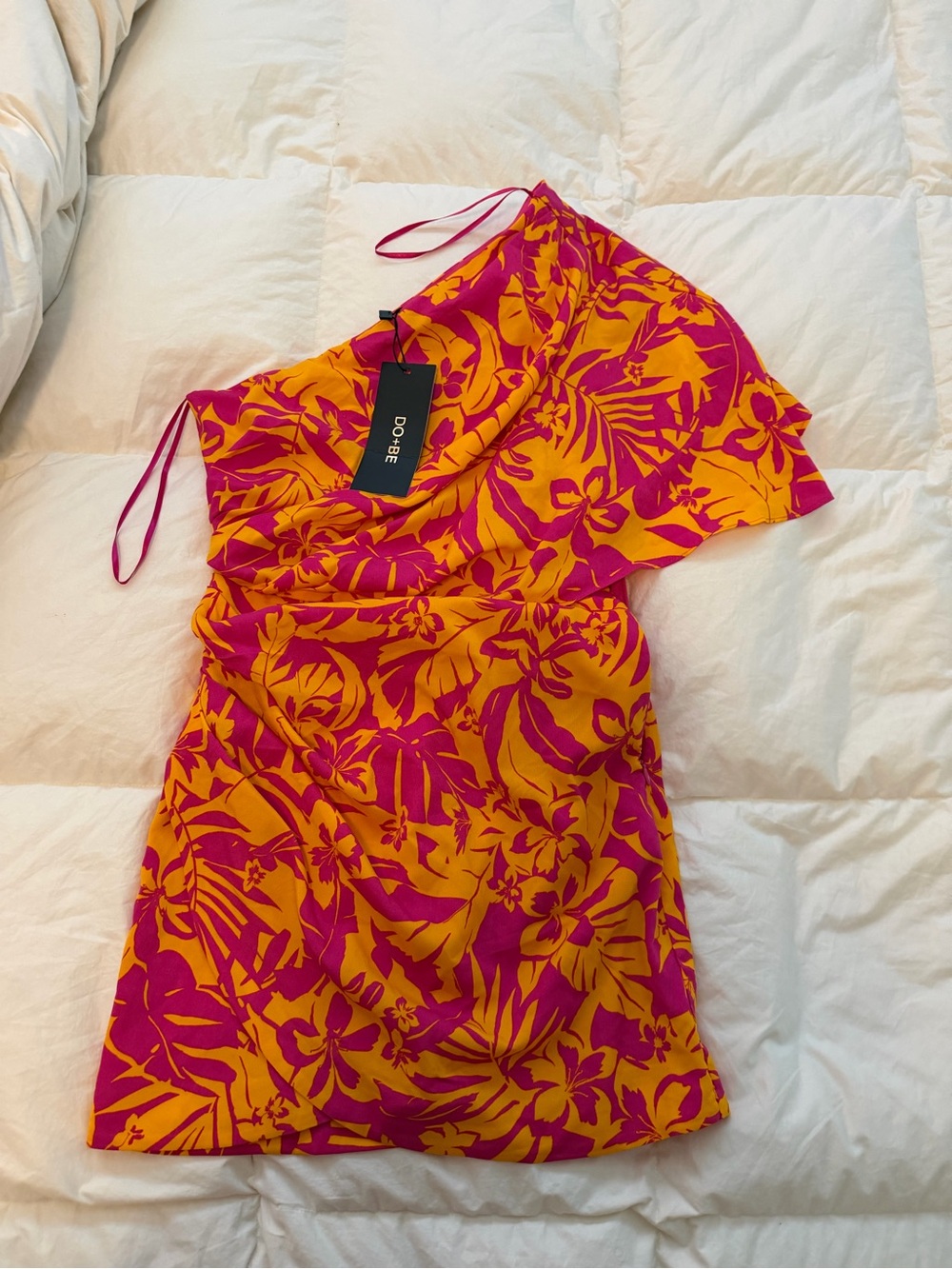 DO+BE One-Shoulder Floral Mini Dress in Fuchsia and Orange